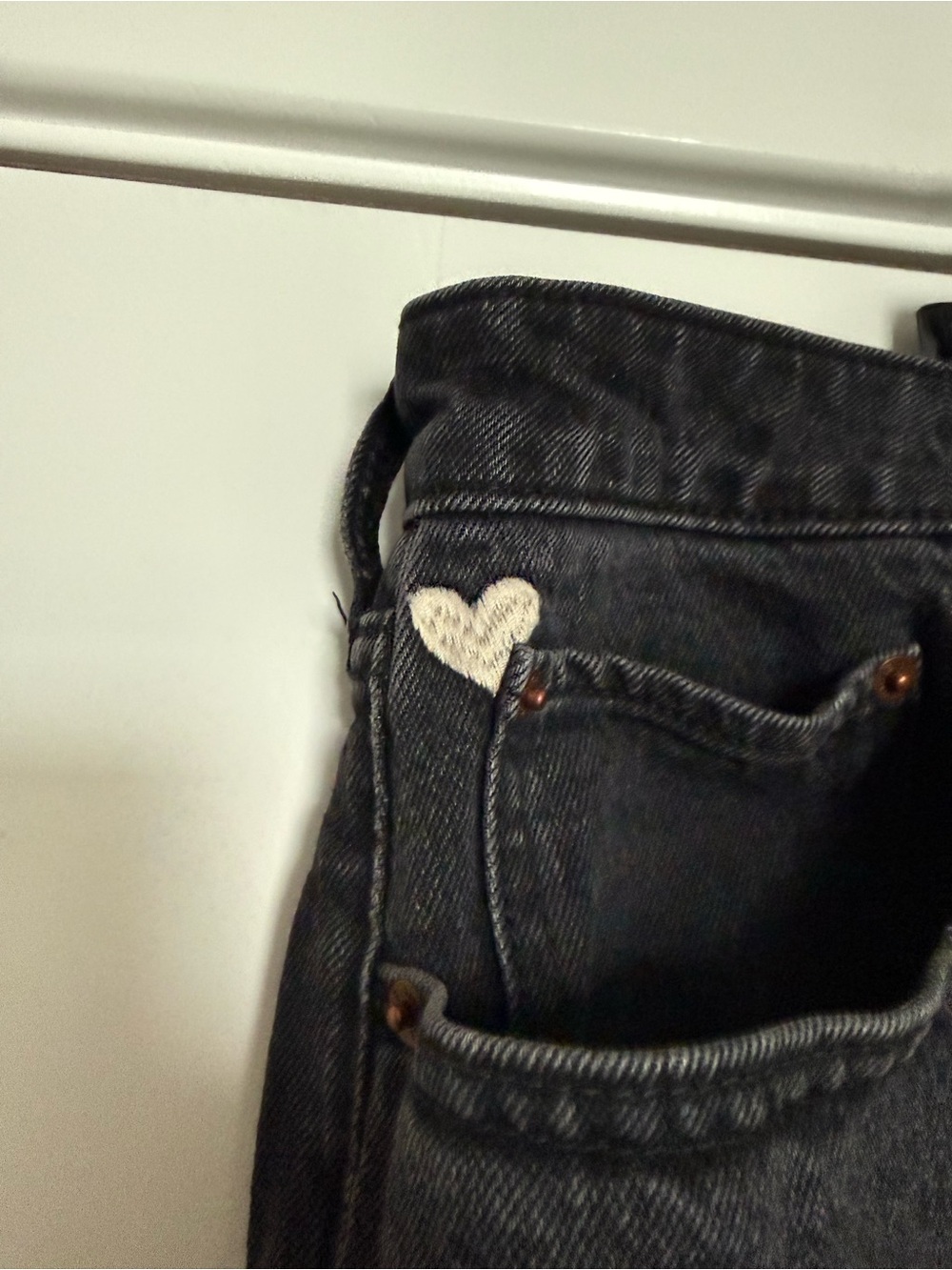 Curve Love High Rise 90s Relaxed Jeans - Picture 3 of 8
